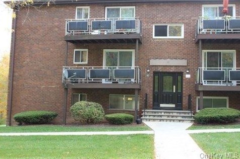 47 Tanager Rd Apt 4701, Monroe, NY 10950