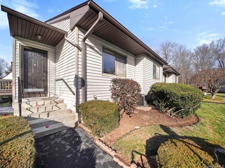 110 Village Rd #a, Yorktown Hgts, NY 10598