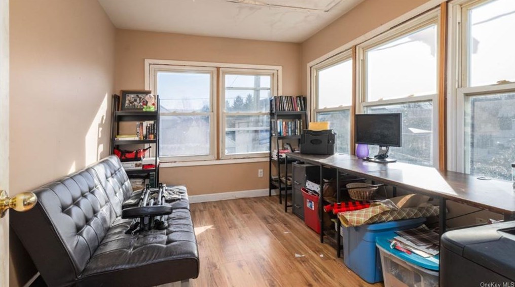 106 Hudson St, Port Jervis NY  12771-1415 exterior