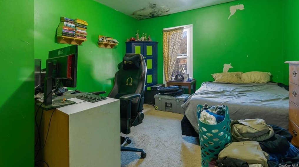 106 Hudson St, Port Jervis NY  12771-1415 exterior