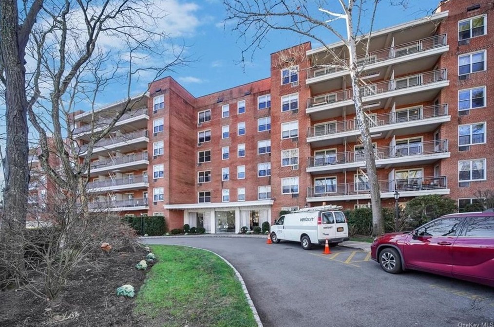 177 E Hartsdale Ave #6m, Hartsdale, NY 10530