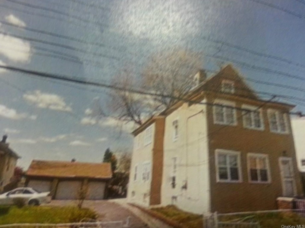 30 N High St, Mount Vernon, NY 10550