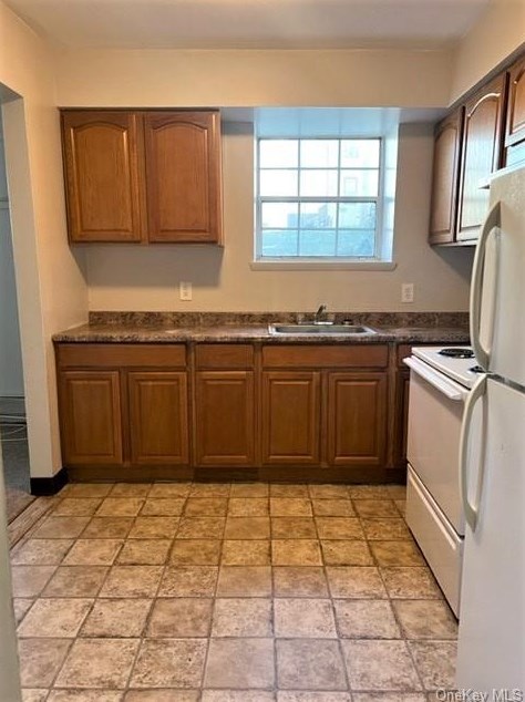 33 Oak St #41-3, Walden, NY 12586