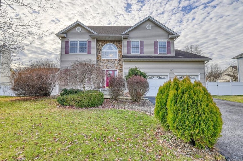 2505 Constitution Way, Newburgh, NY 12553-4919