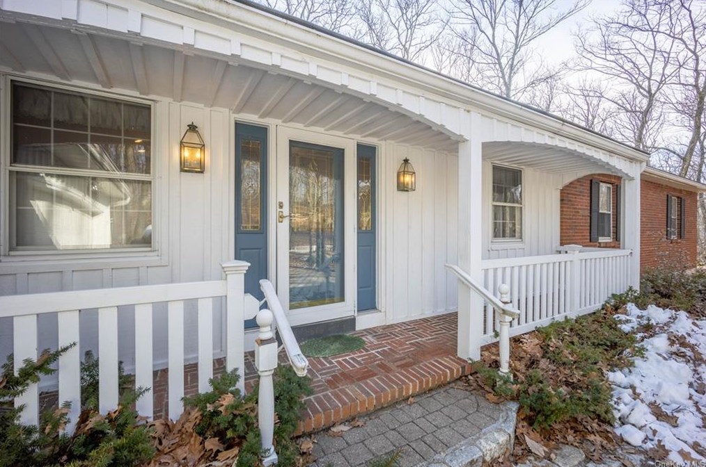306 Woodmont Rd, East Fishkill, NY 12533