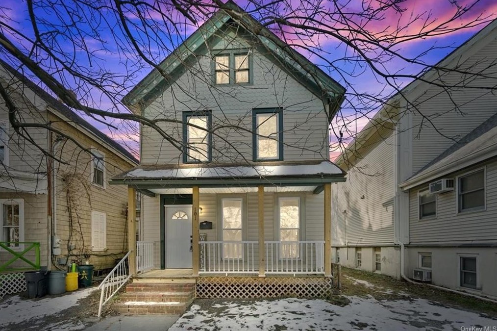 101 Ball St, Port Jervis NY  12771-2624 exterior