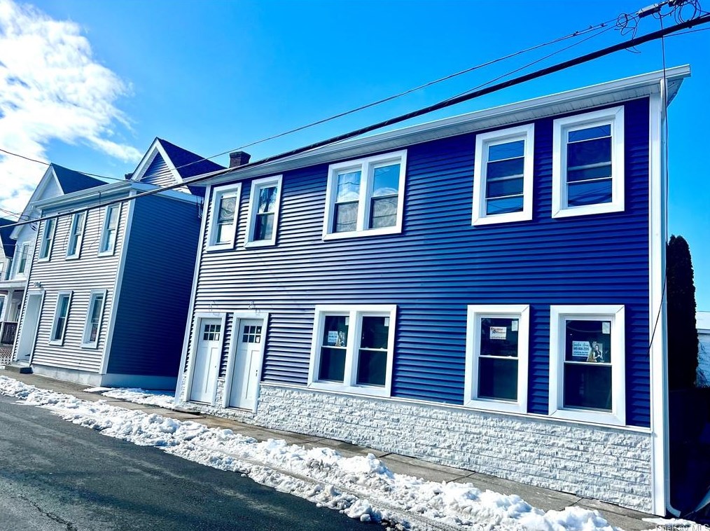 22 Prince St, Middletown, NY 10940
