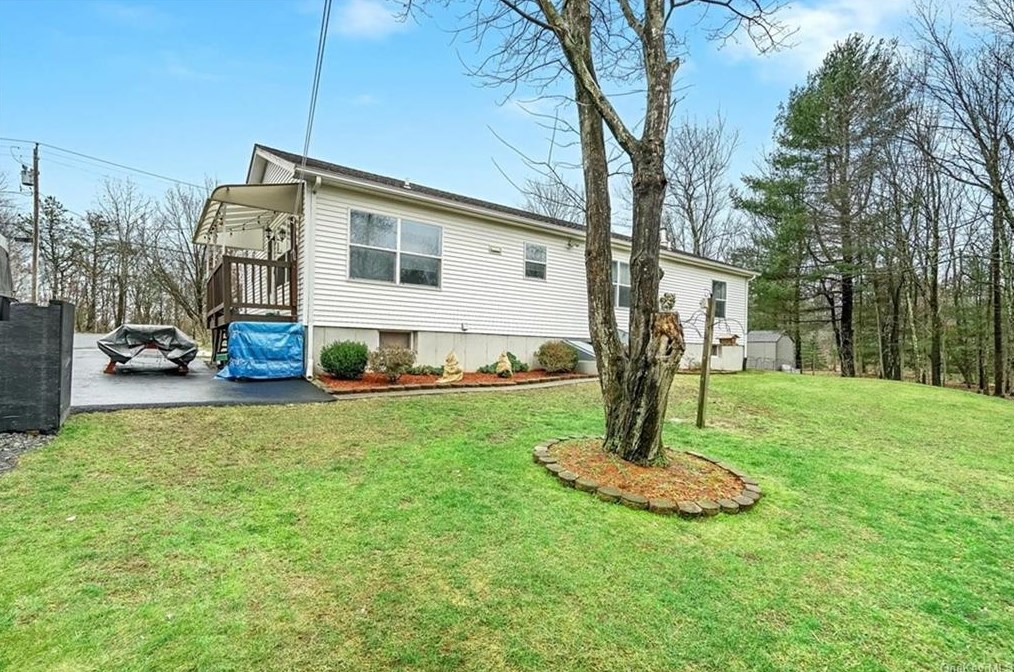 13 Fire Tower Rd, Bloomingburg, NY 12721-5109