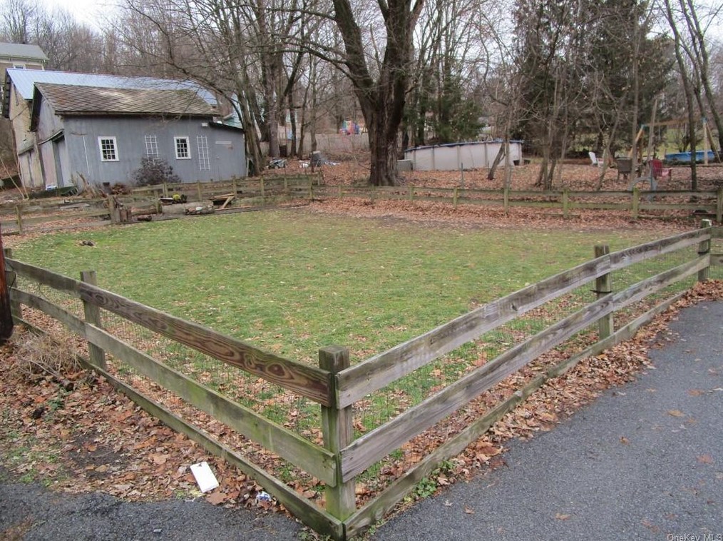 114 Route 284, Westtown, NY 10998