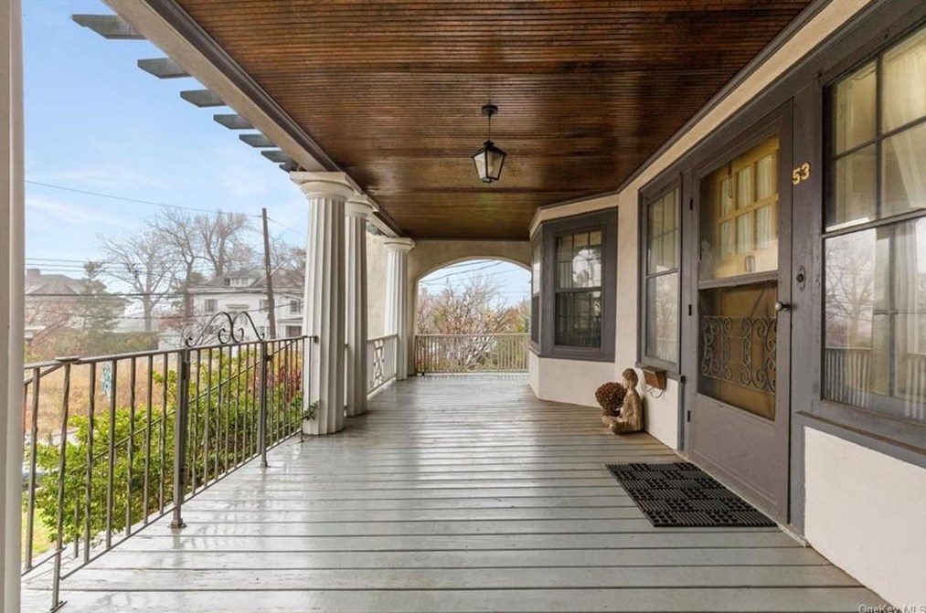 53 Rockland Ave, Yonkers, NY 10705-1620