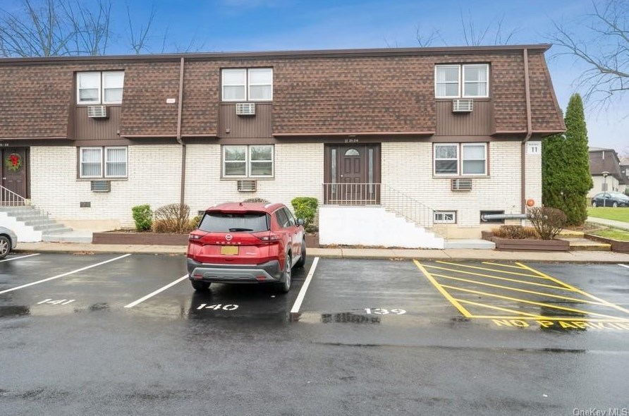 11 Oxford Dr #23, Valley Cottage, NY 10989