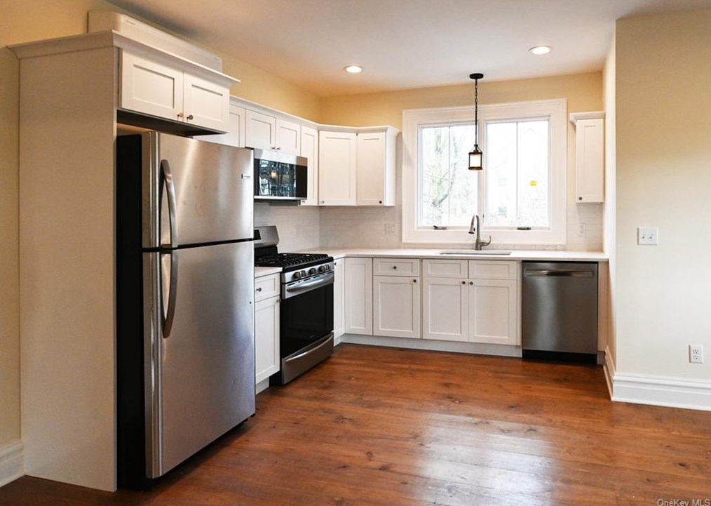 60 West St, Warwick, NY 10990