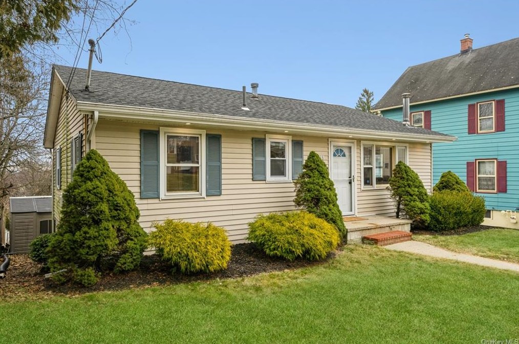 138 Prospect Ave, Middletown, NY 10940