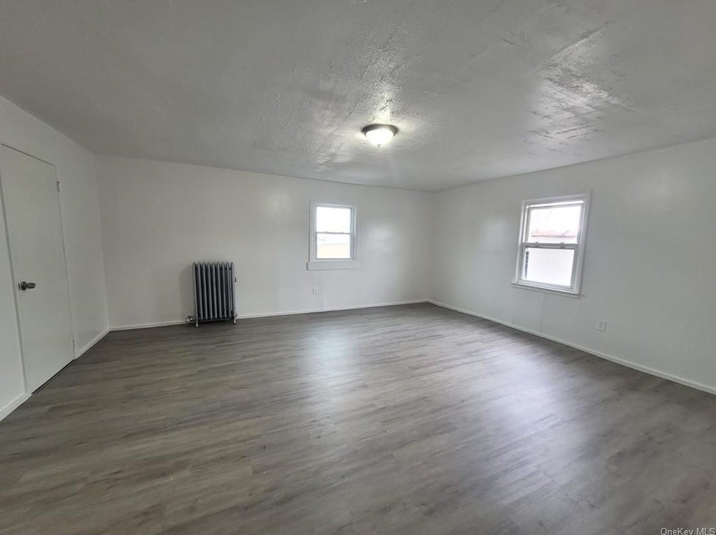 238 S 3rd Ave #7, Mount Vernon, NY 10550