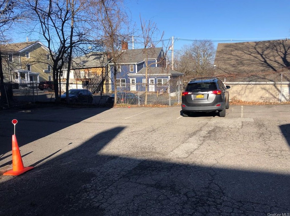 148 Clinton St #4, Montgomery, NY 12549