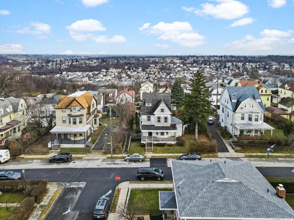 58 Amackassin Ter, Yonkers NY  10703-2214 exterior