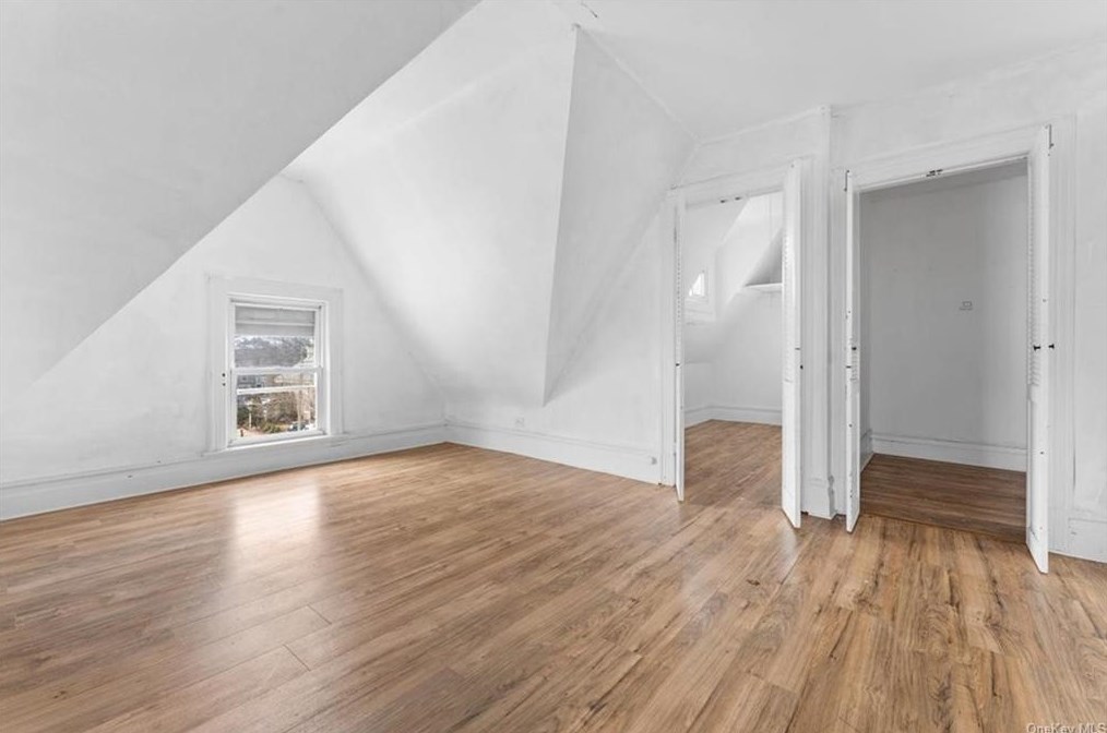 58 Amackassin Ter, Yonkers NY  10703-2214 exterior