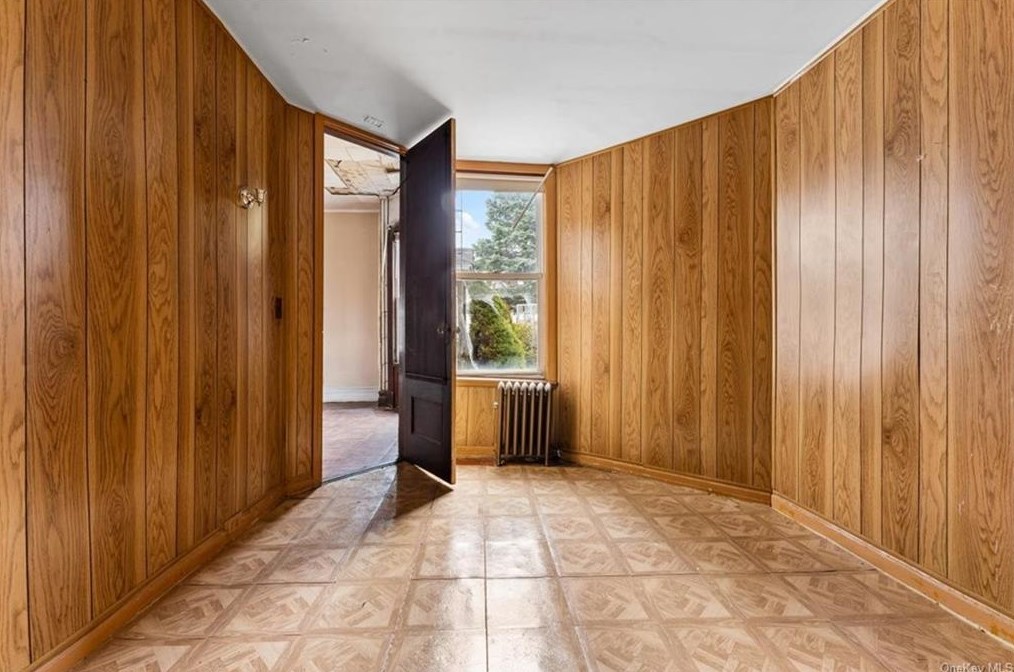 58 Amackassin Ter, Yonkers NY  10703-2214 exterior