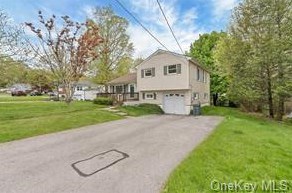 21 Barnett Rd E, Monroe, NY 10950