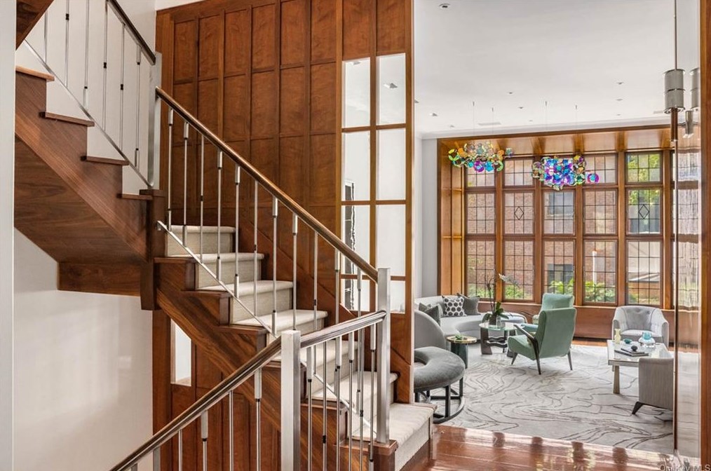 159 E 61st Street, New York, NY 10065