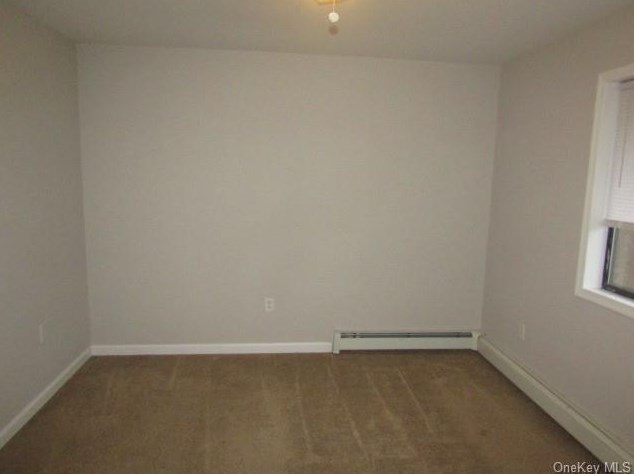 22 Old Greenville Tpke, Port Jervis NY  12771-2336 exterior