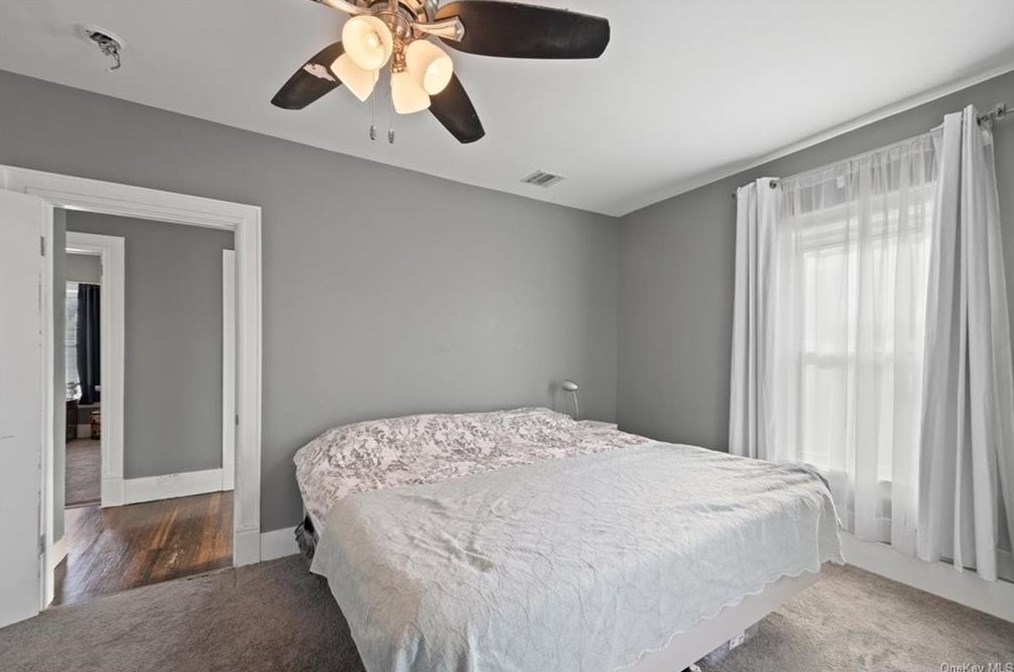 104 Prospect St, Newburgh NY  12550-4313 exterior