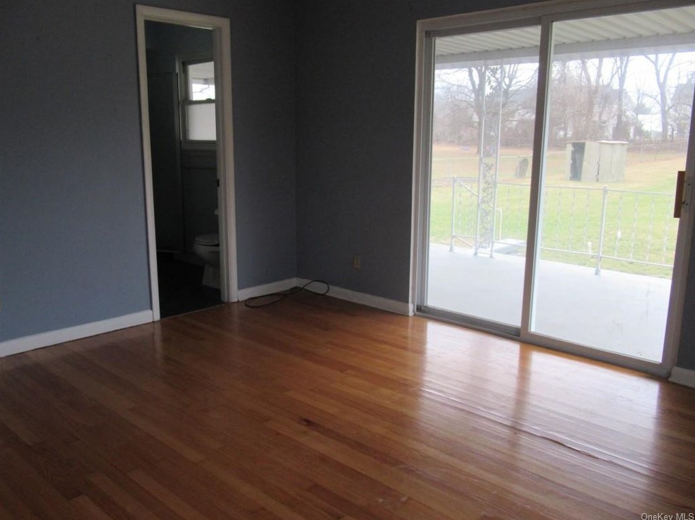 23 Thomas Ave, Poughkeepsie NY  12603-1518 exterior