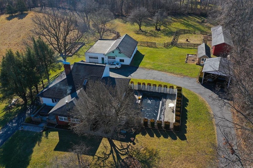 389 Prospect Rd, Chester, NY 10918