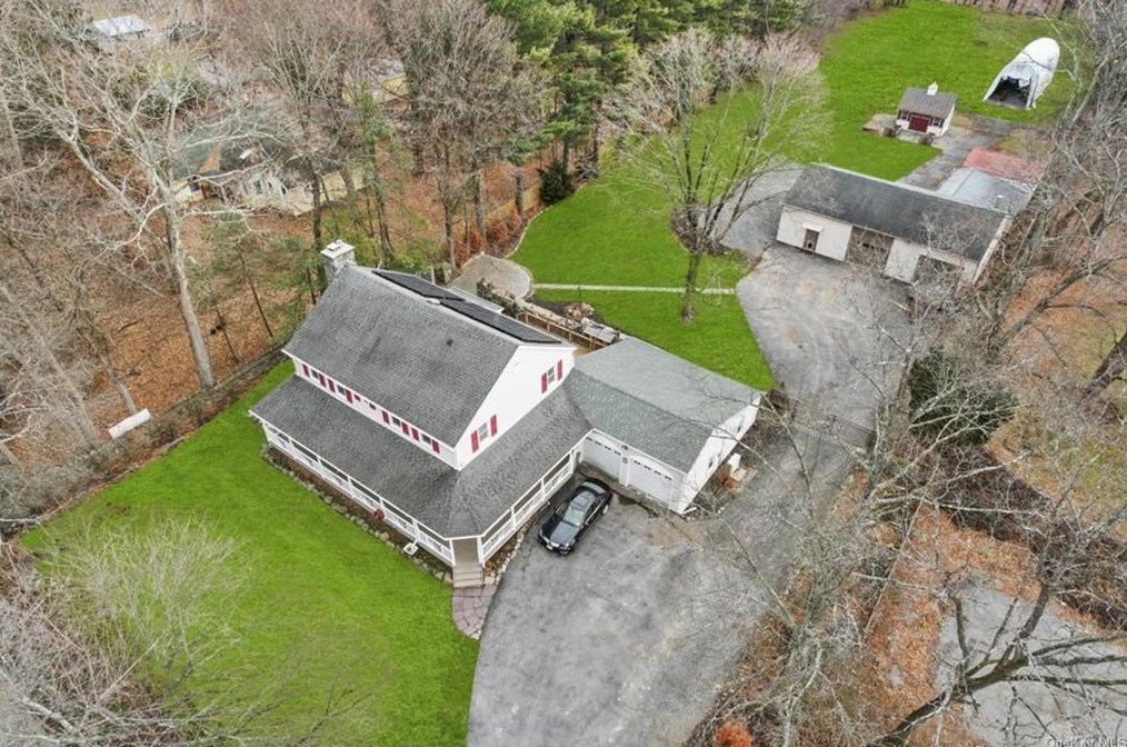 77 W Main St, Washingtonville, NY 10992