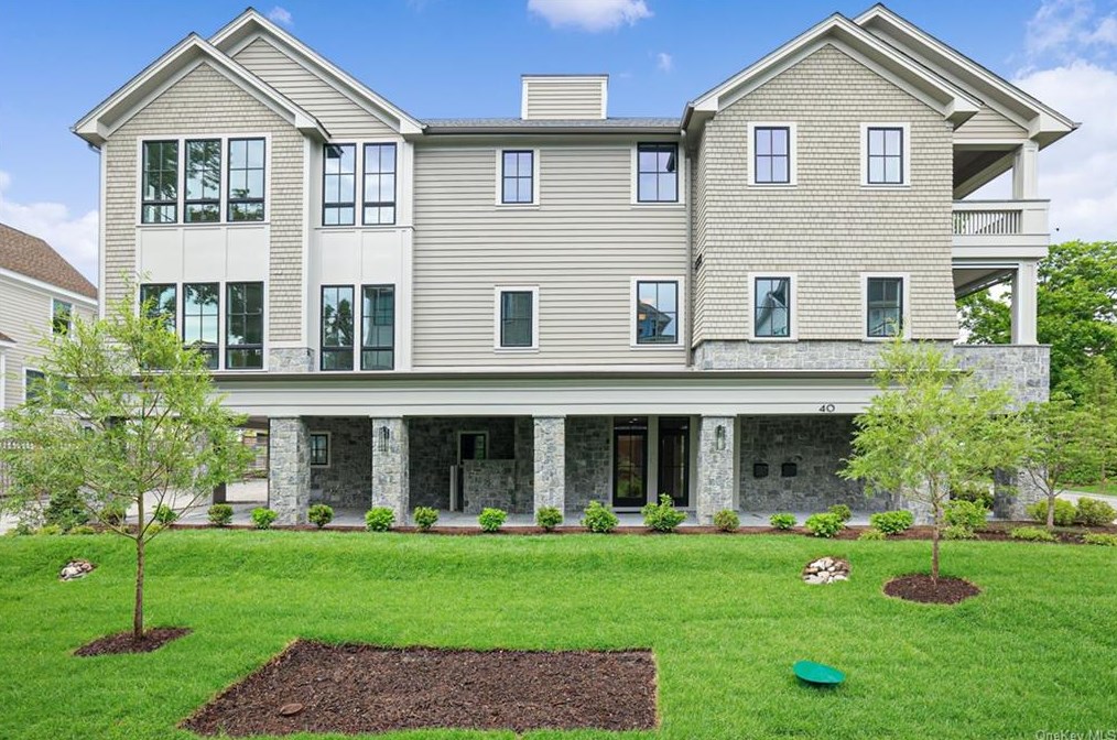 40 Locust Ave #2, Rye, NY 10580