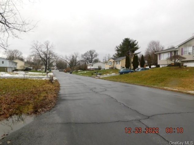 15 Patricia Rd, Middletown, NY 10941
