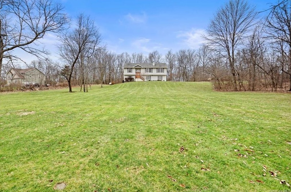 957 State Route 32, Wallkill, NY 12589