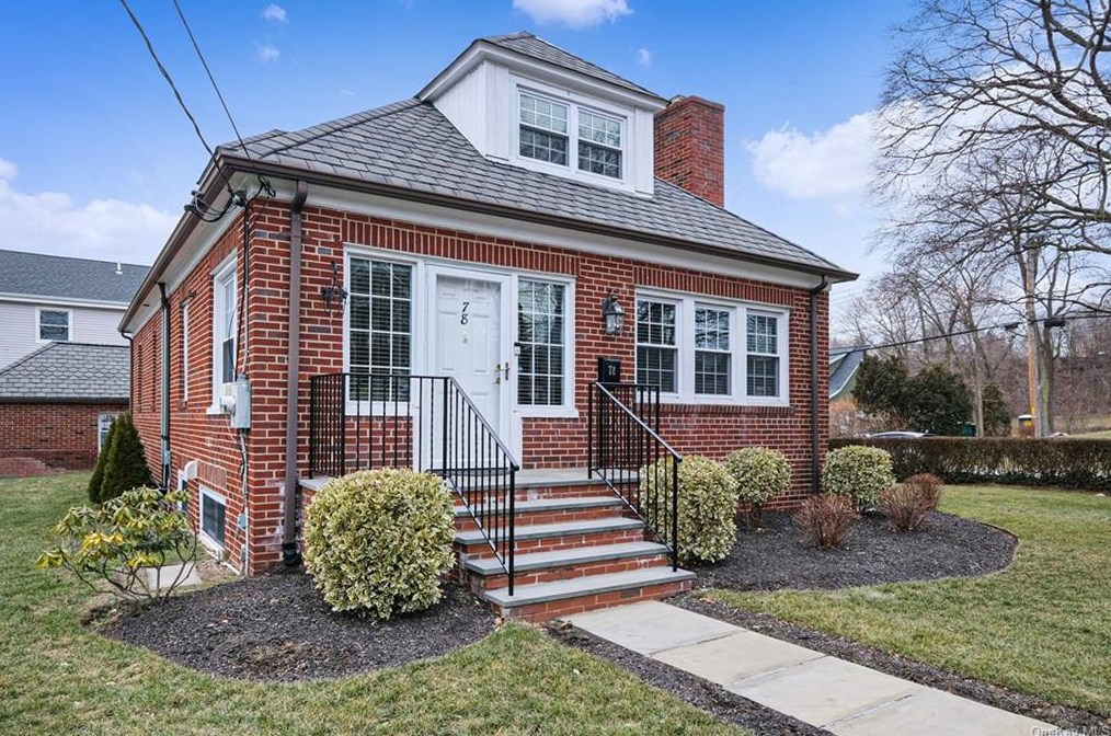 78 Saratoga Ave, Pleasantville, NY 10570