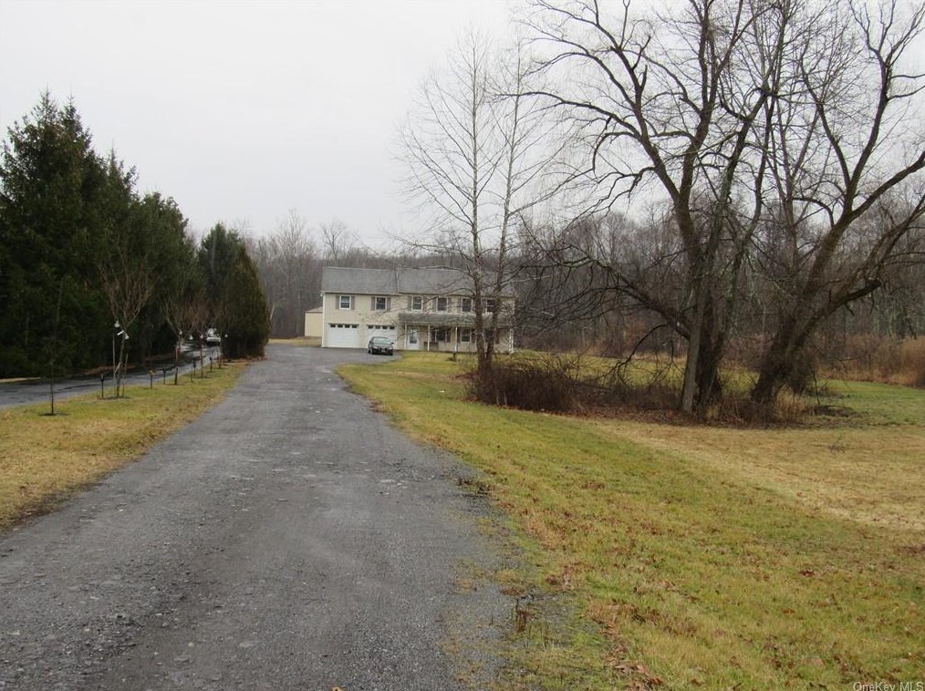 110 Van Vlack Rd, East Fishkill, NY 12533