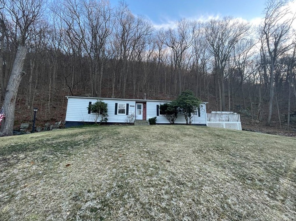 236 Woodcock Mountain Rd, Washingtonville, NY 10992