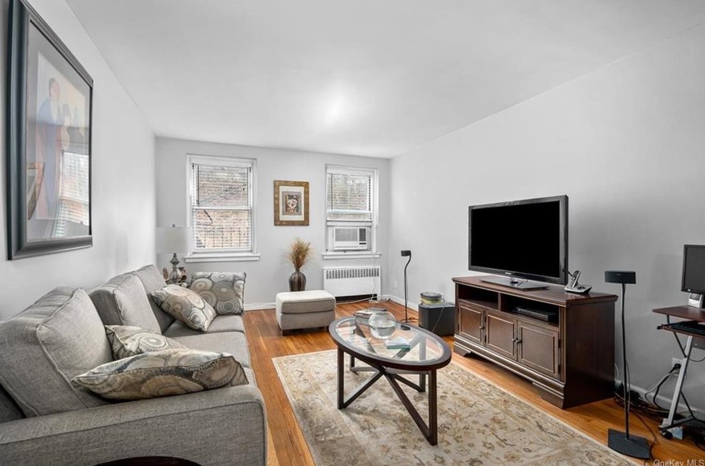 755 Bronx River Rd #2i, Yonkers, NY 10708