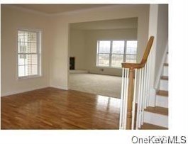 4 Knoll View Ter, Westtown, NY 10998