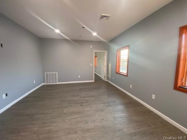 162 N Main St #b, Florida, NY 10921