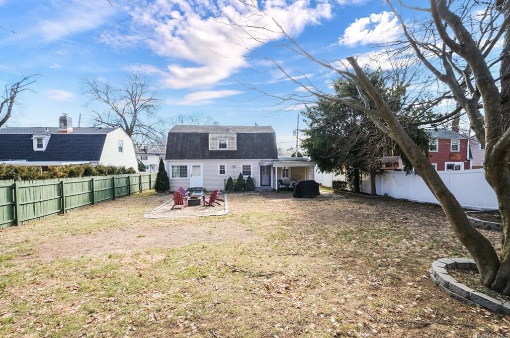 22 Randolph Rd, White Plains, NY 10607