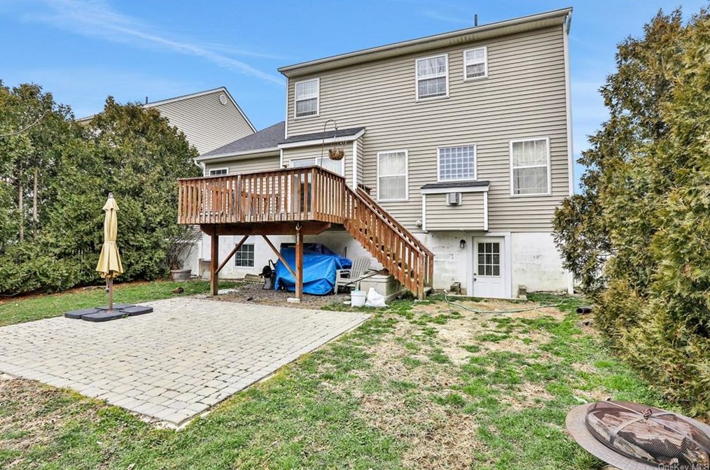 13 Mclaughlin Way, Washingtonville, NY 10992