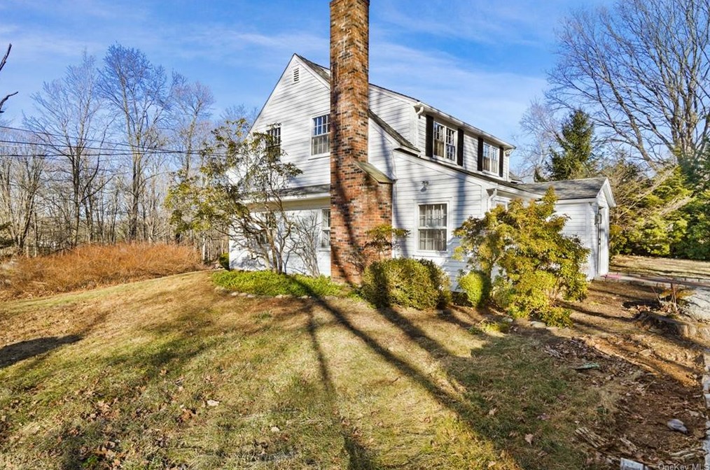217 Salem Rd, Scotts Corners, NY 10576