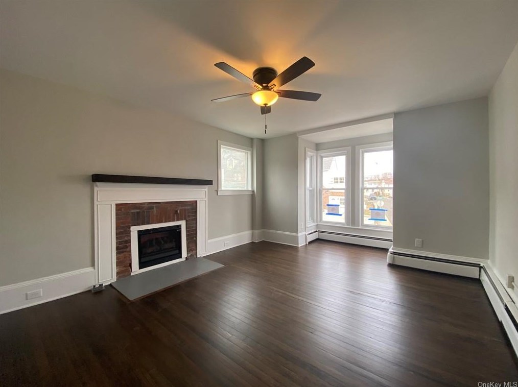 25 Cozzens Ave #1a, Highland Falls, NY 10928