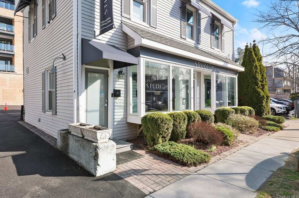 65 Wendt Ave #2nd Floor, Larchmont, NY 10538