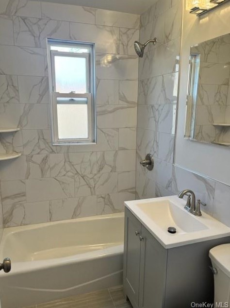 1535 Central Park Ave, Yonkers, NY 10710-6013