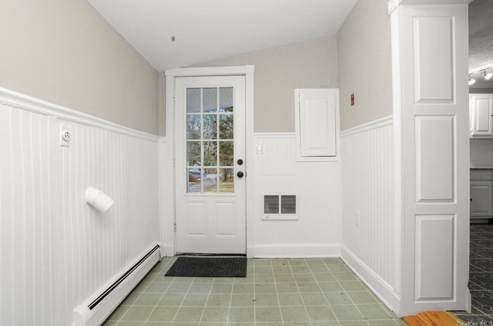 163 Crane Rd, Kent Lakes NY  10512-4064 exterior