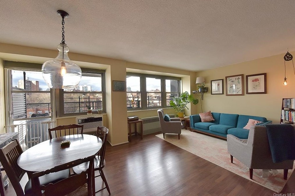 290 W 232nd St #16a, Bronx, NY 10463