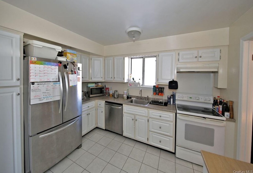 345 Oakland Beach Ave, Rye, NY 10580