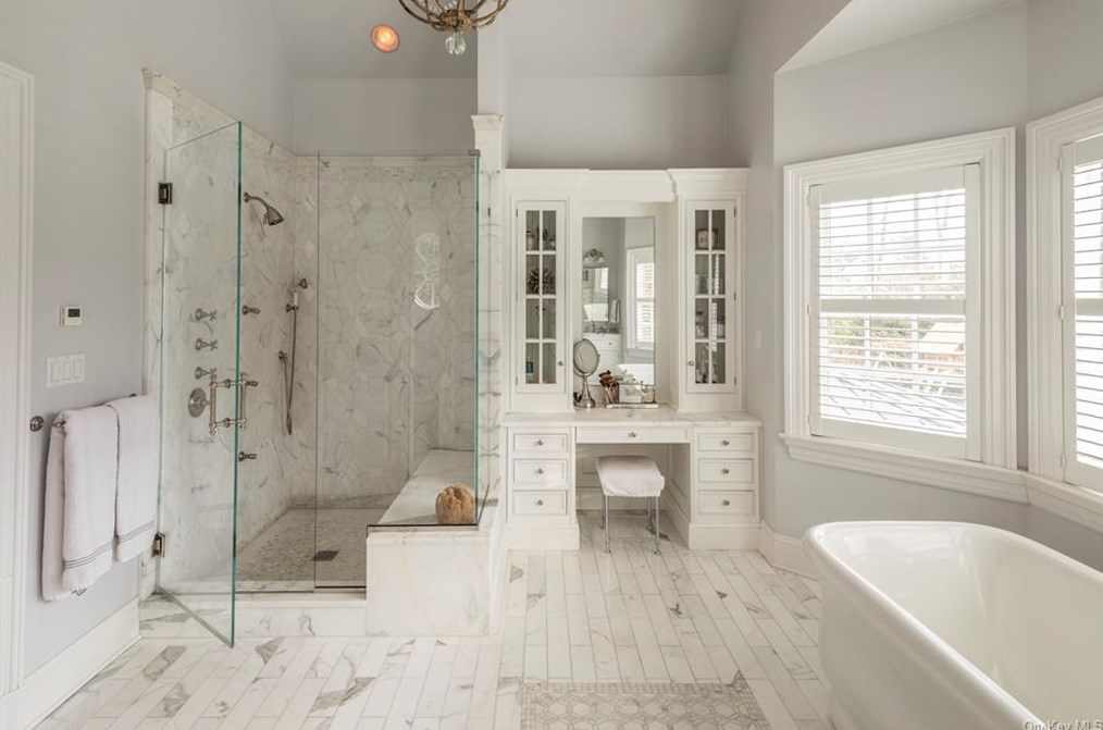 300 Grace Church St, Rye NY  10580-4202 exterior