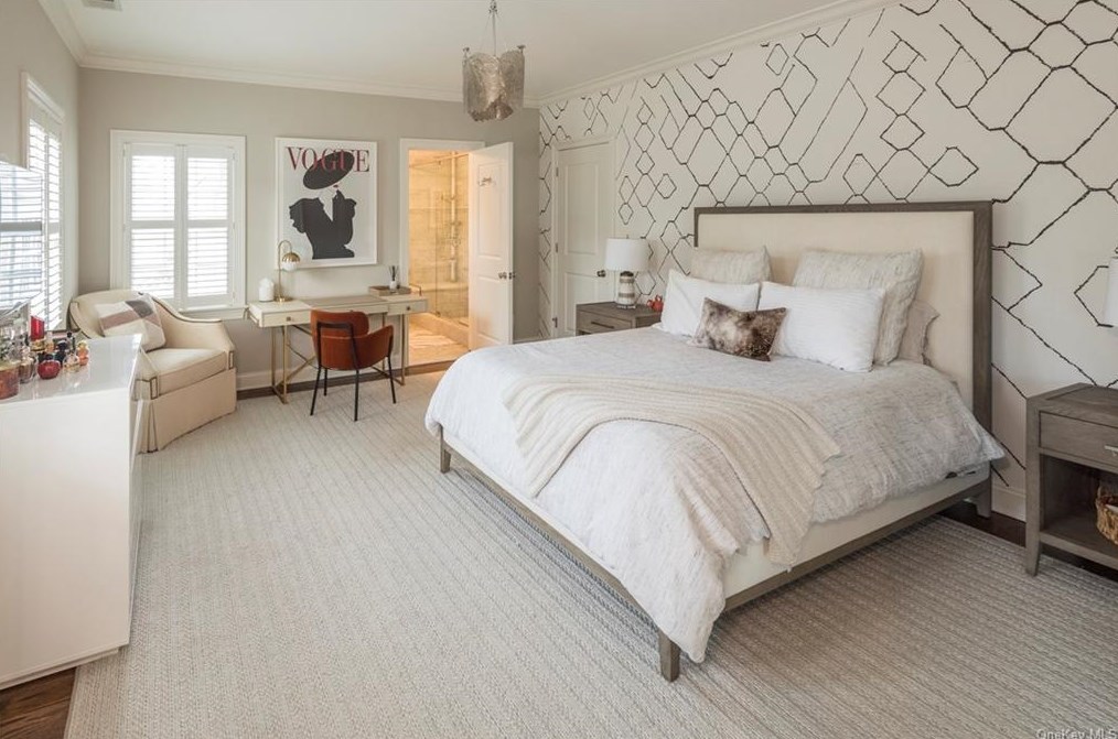 300 Grace Church St, Rye NY  10580-4202 exterior