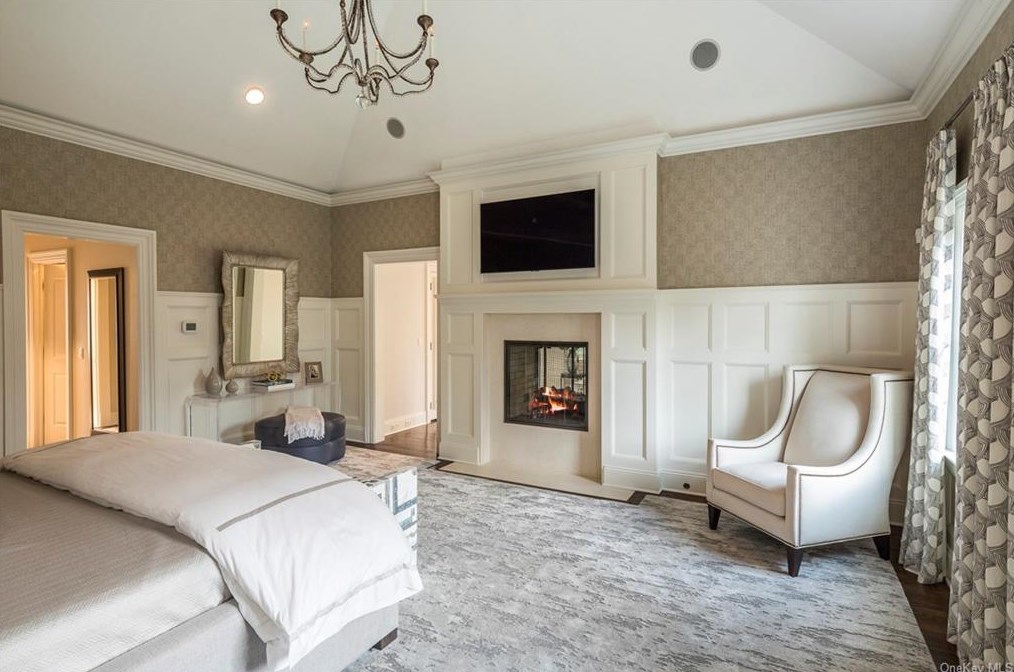 300 Grace Church St, Rye NY  10580-4202 exterior